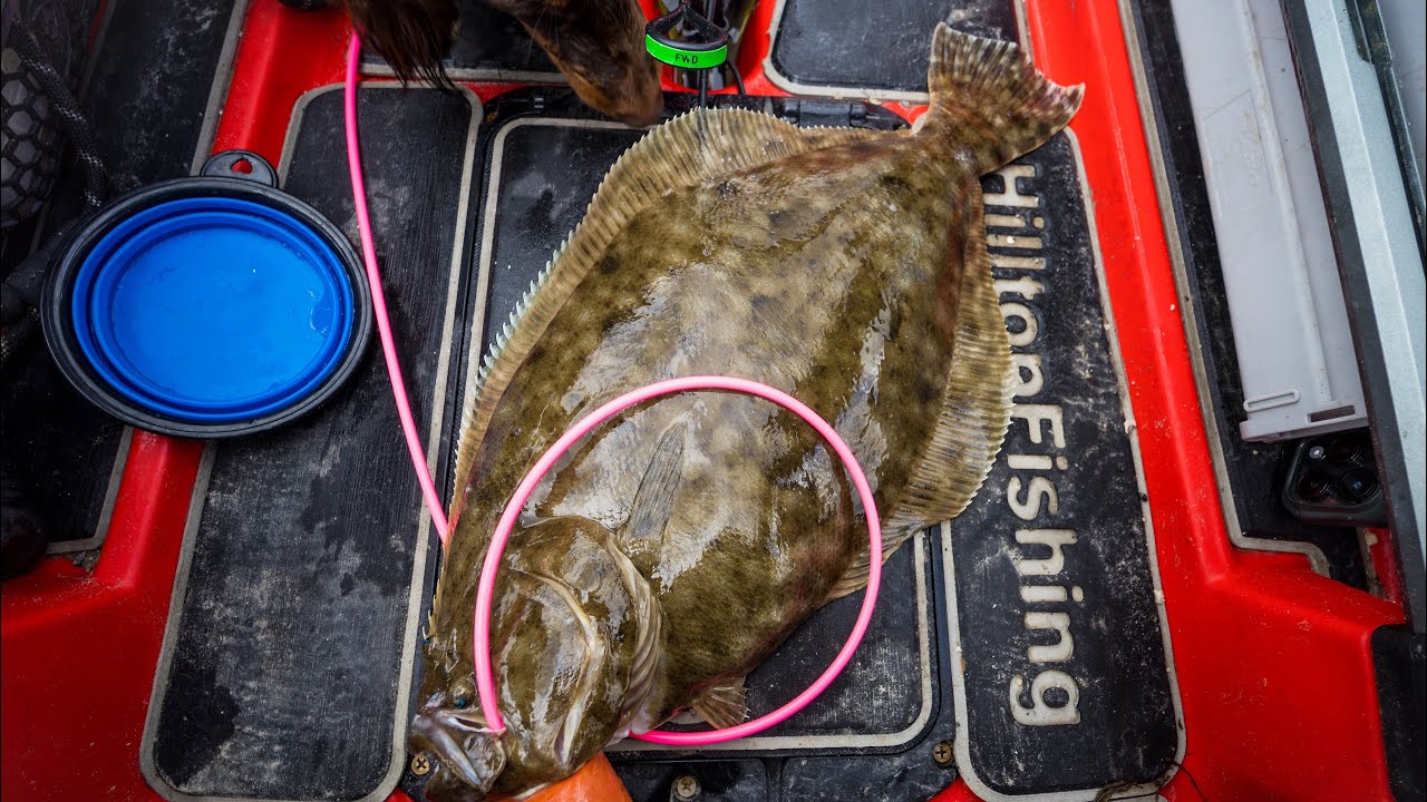 Kayak Fishing in Rockport Texas for the First Time!! || Massive Flounder ||