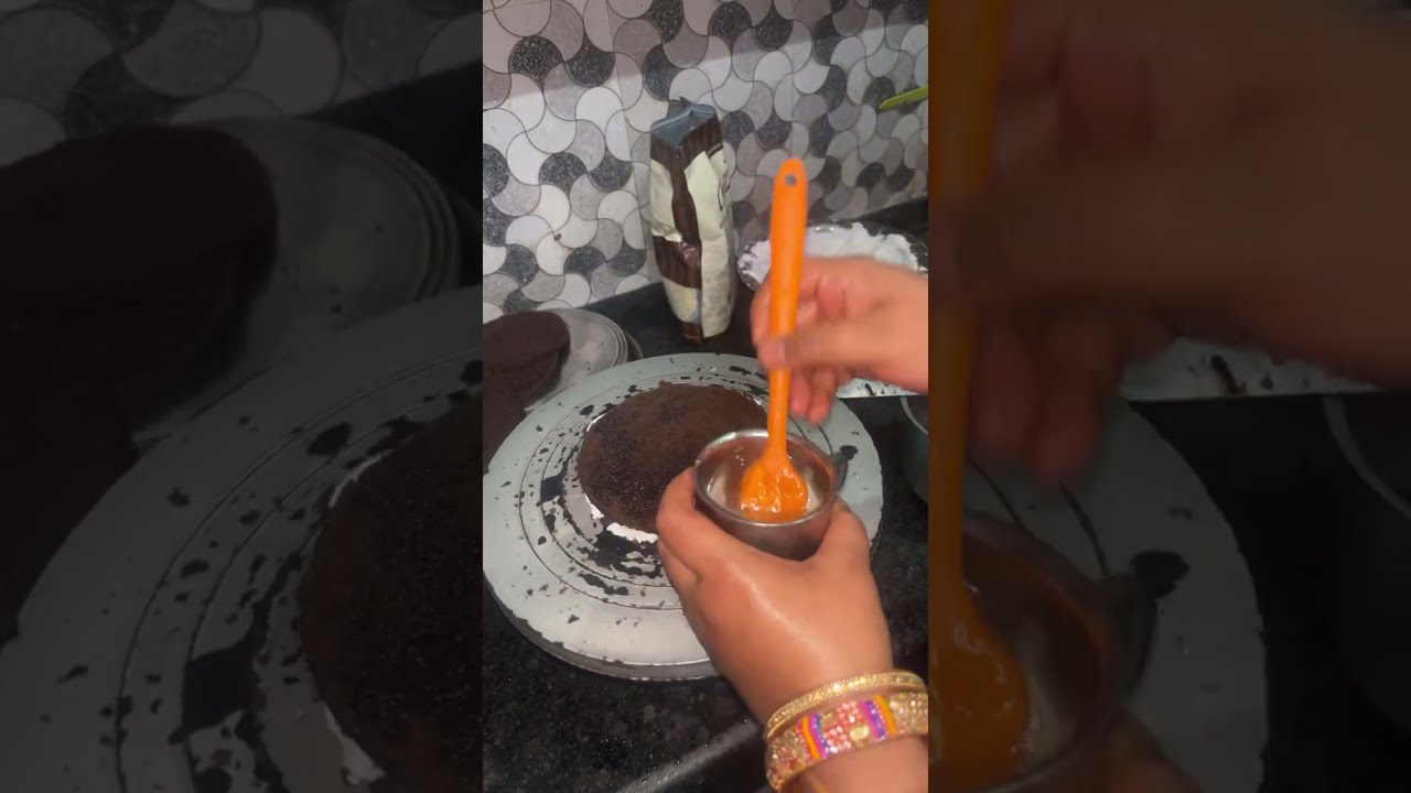 The Yummy Mummy Cakes is live