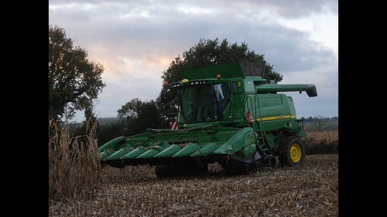 Une John-Deere T670i sur chenille😍