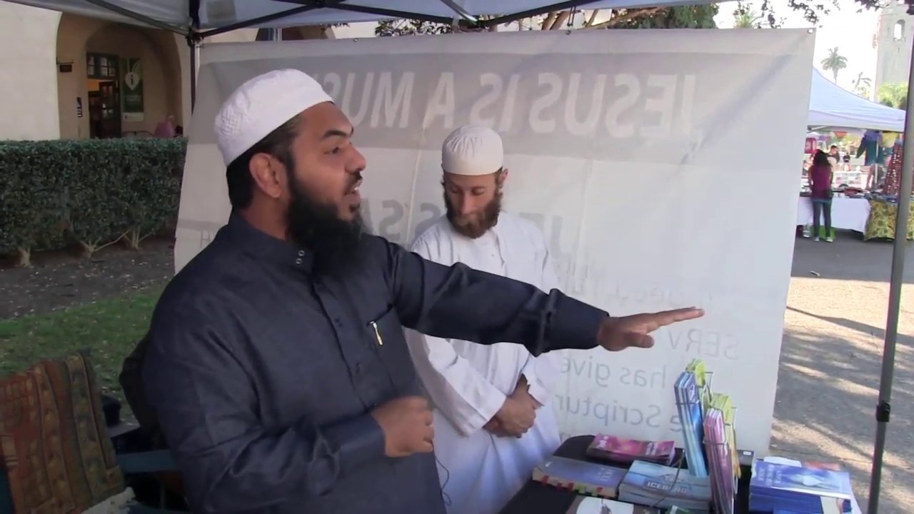 Daniel Accepted Islam - Sheikh Uthman Ibn Farooq