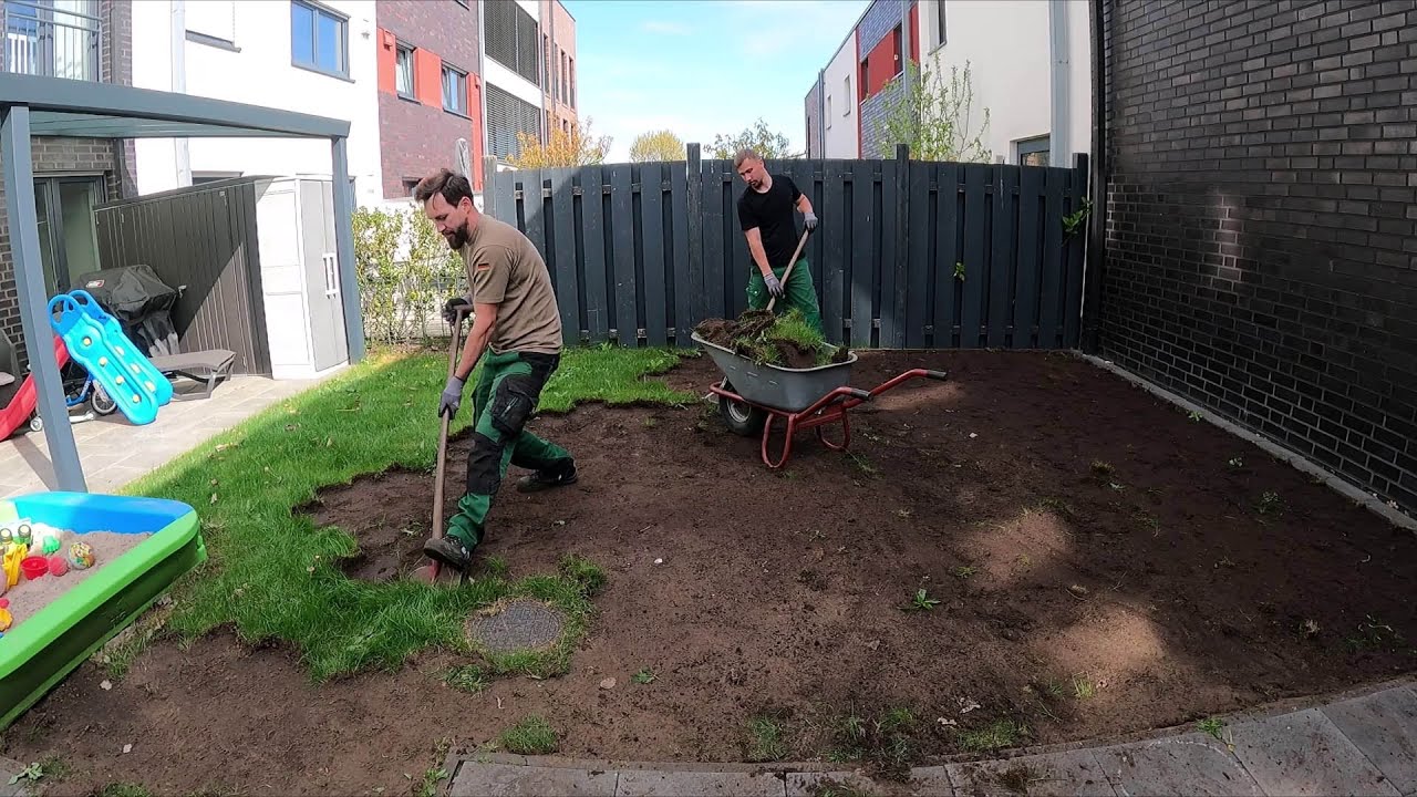 Kustorez. Laying of a Turf lawn