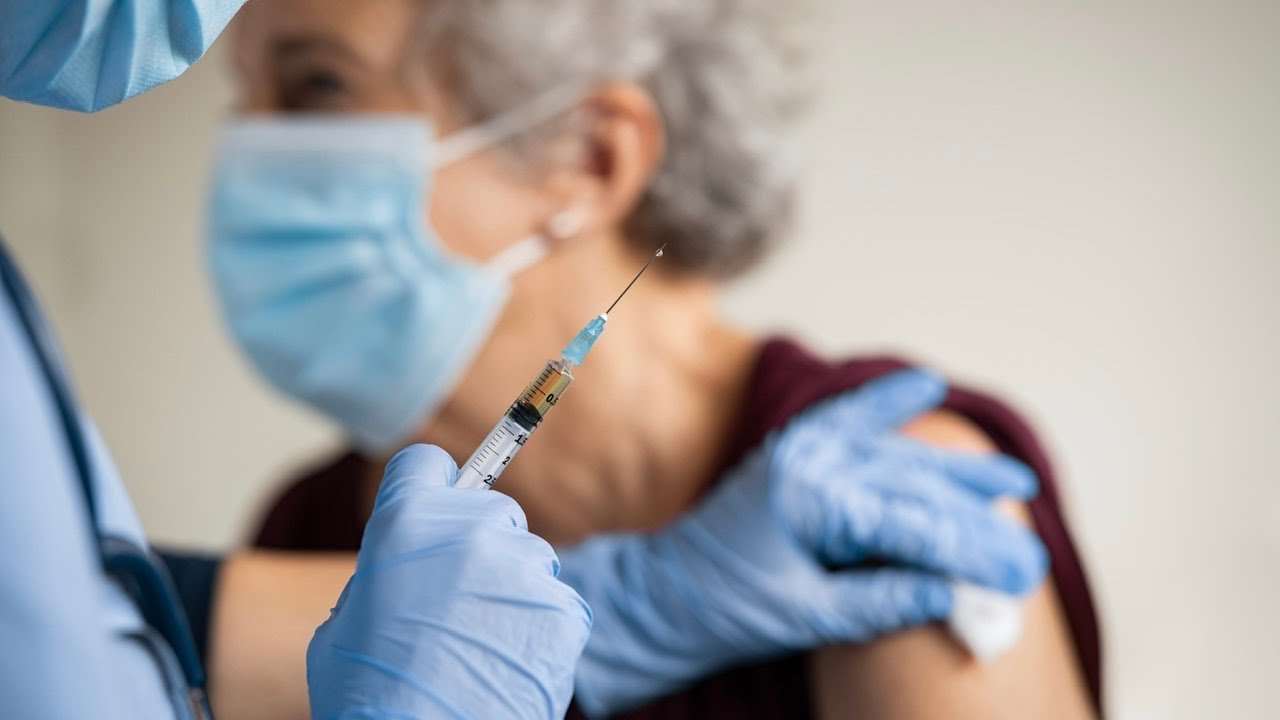 Ce vaccin anti-coronavirus sa fac? Pfizer, Moderna, Sputnik V sau sa mai astept?