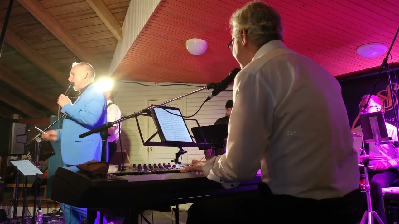 Jarkko Yli-Sikkilä & Soiva Orkesteri - Kesäyö