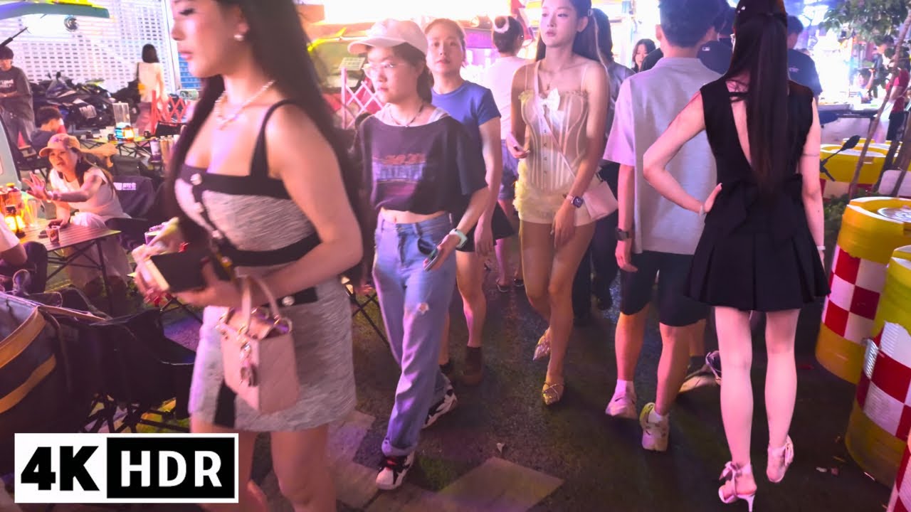 Impressive Guiyang’s Vibrant Nightlife and Authentic Street Food | China Street Walking Tour 4K HDR