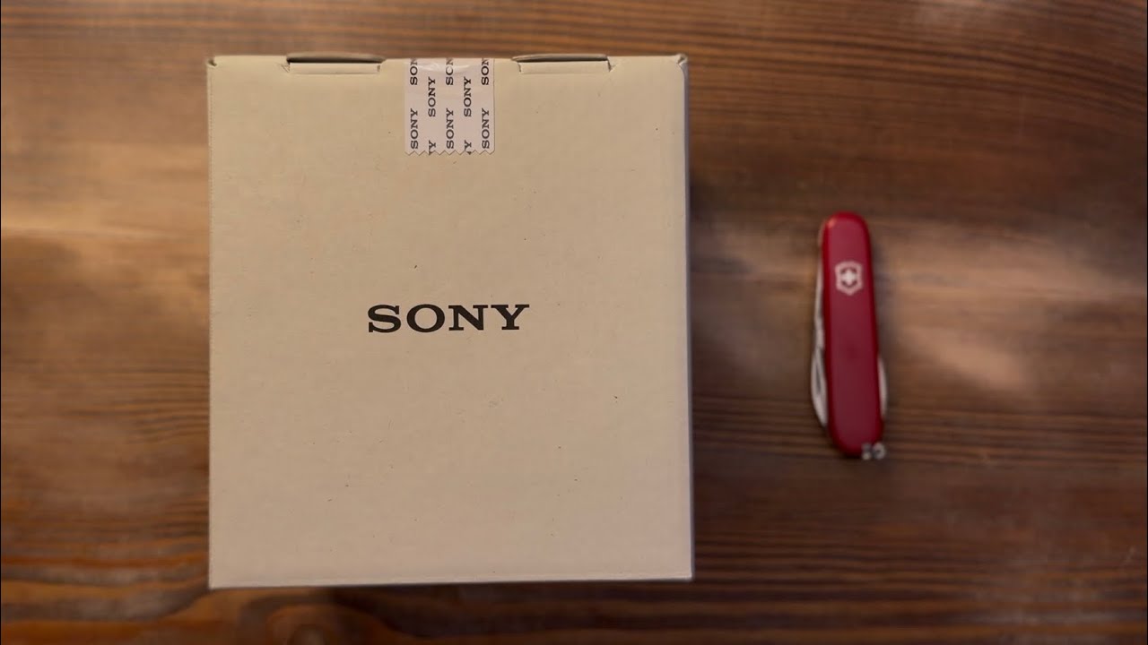Sony ZV-E10 II Unboxing: The Vlogging King’s Final Form? (2026 Update)