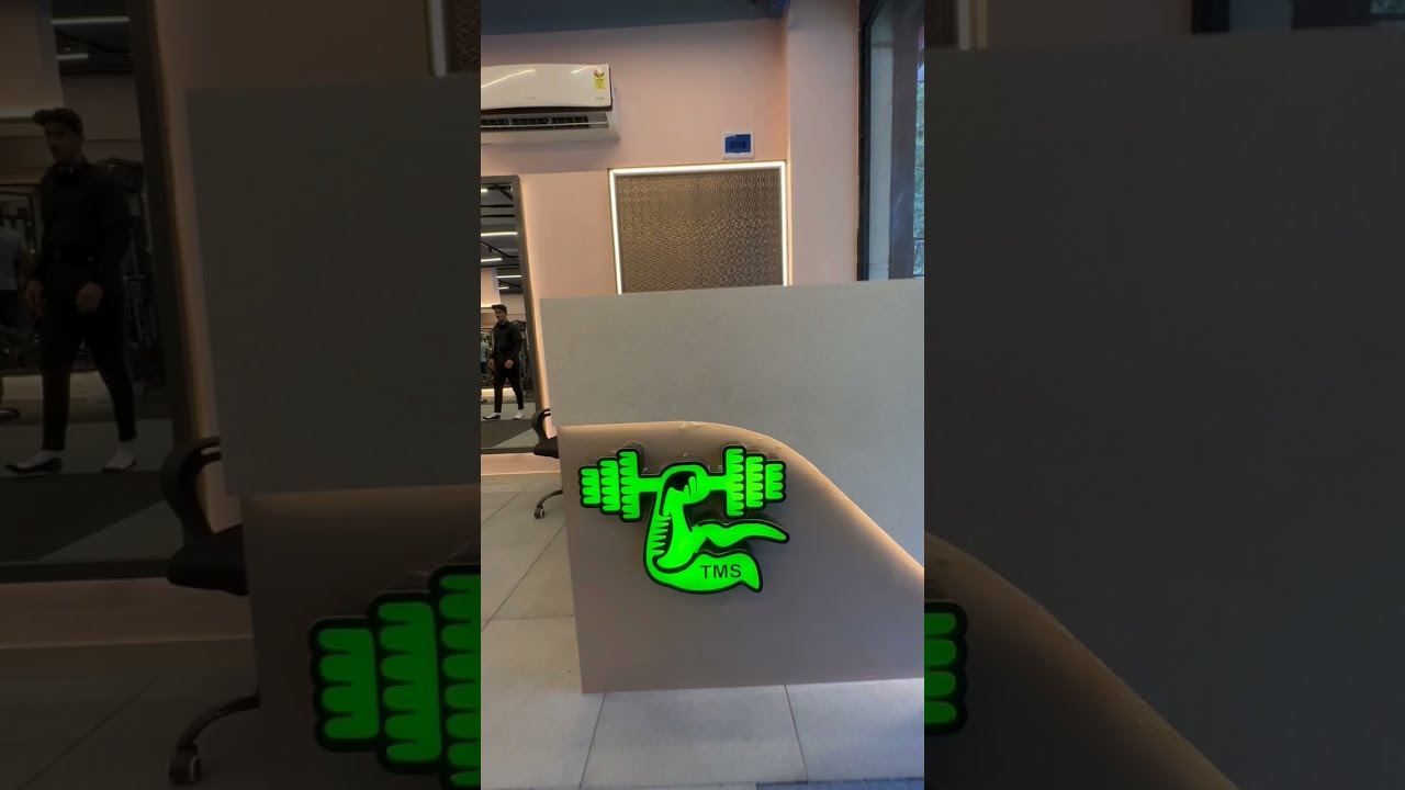 THE MUSCLE STUDIO