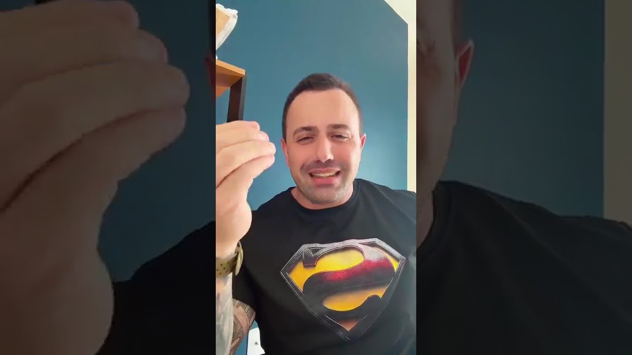 ESPELHO DESCONFORTÁVEL - 1 / Posso Imitar você?