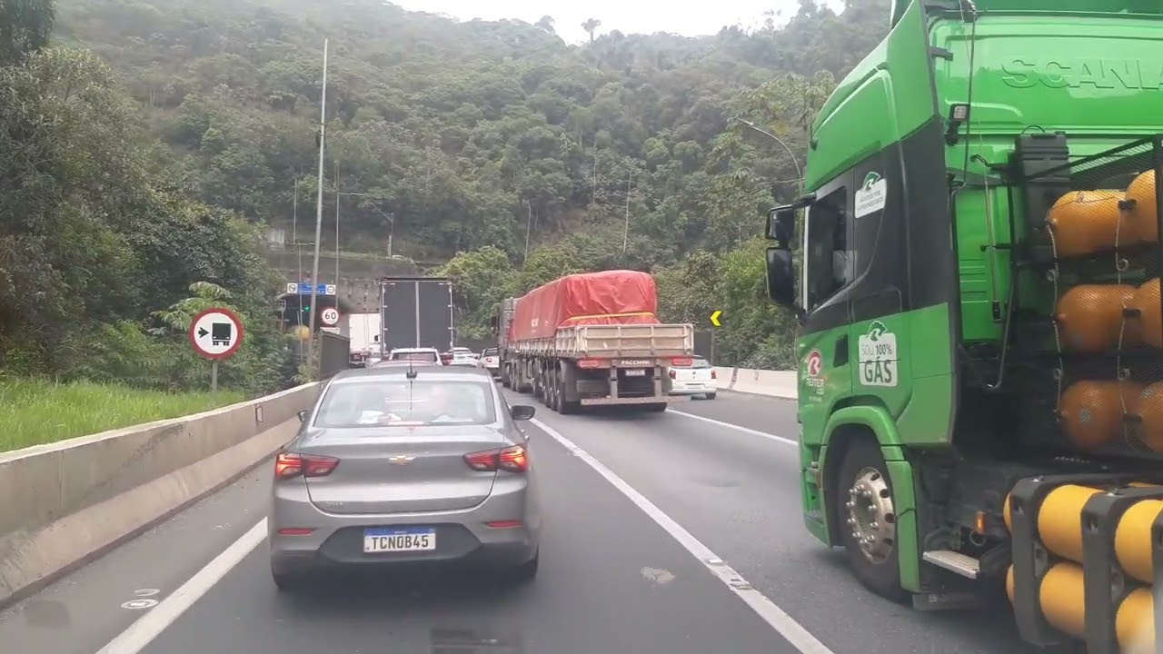 muita fumaça oq será que aconteceu? veja os dois vídeos