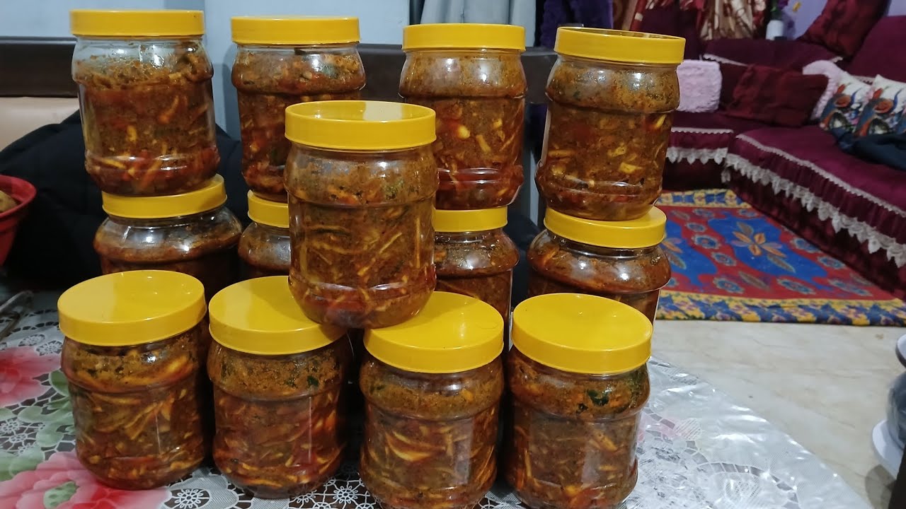 Aaja fari mula ko achar aayo hoi 😋😋