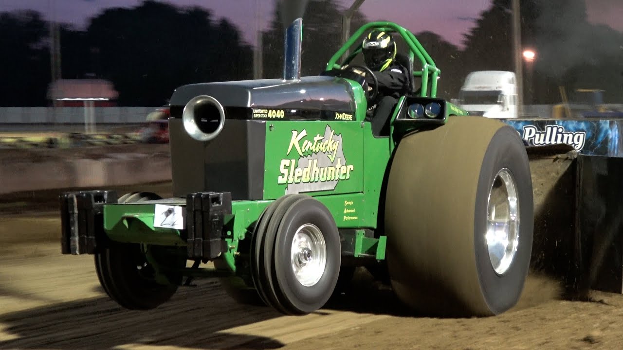 2024 Battle of the Bluegrass Truck & Tractor Pulling! Shelby County Fair Pull! Shelbyville, IN!