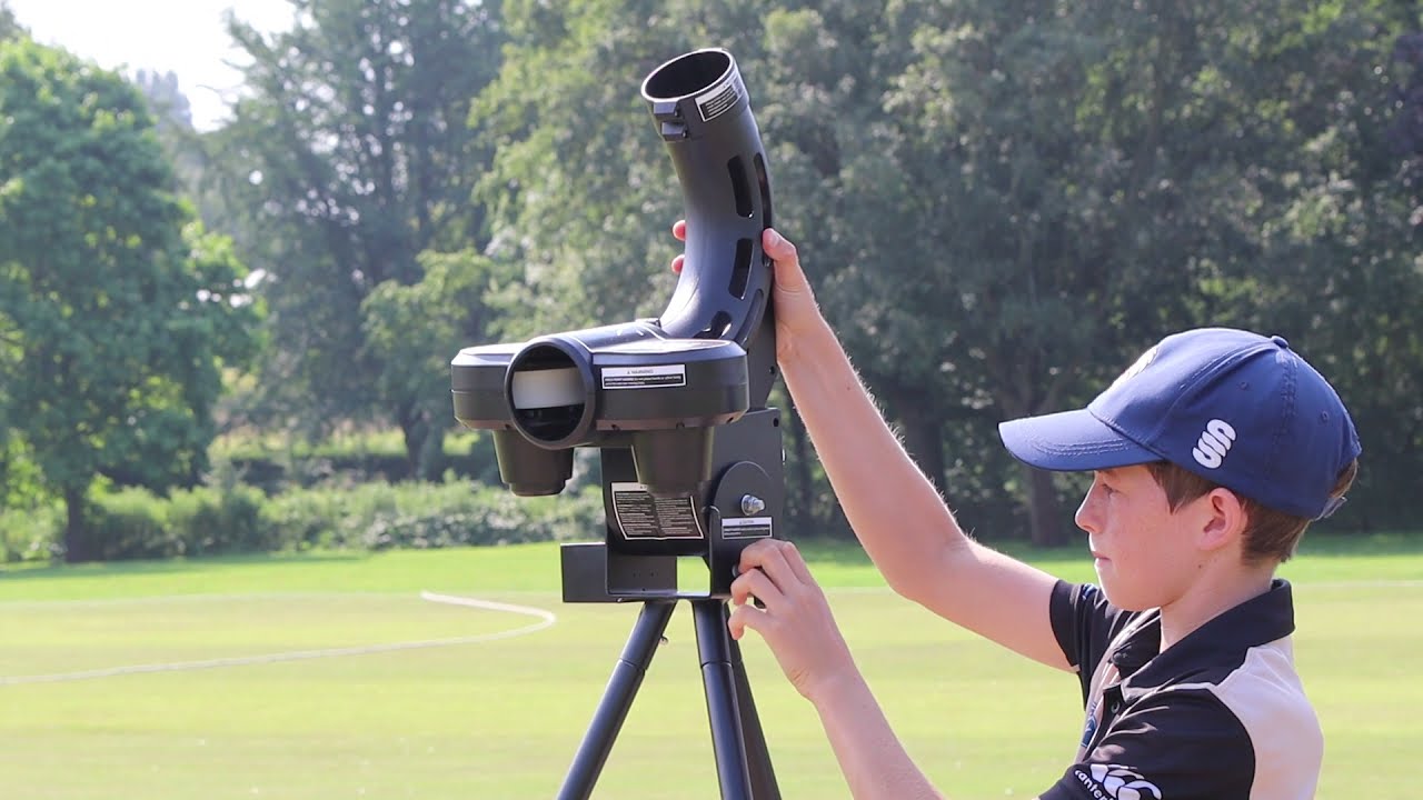 R66T Academy Ball Launcher - Bowling Machine