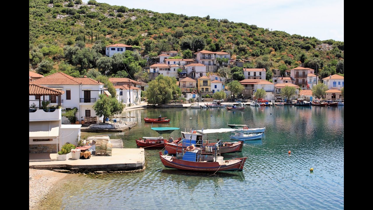 Αγία Κυριακή Ν. Πηλίου / Agia Kyriaki village in Pelion, Greece