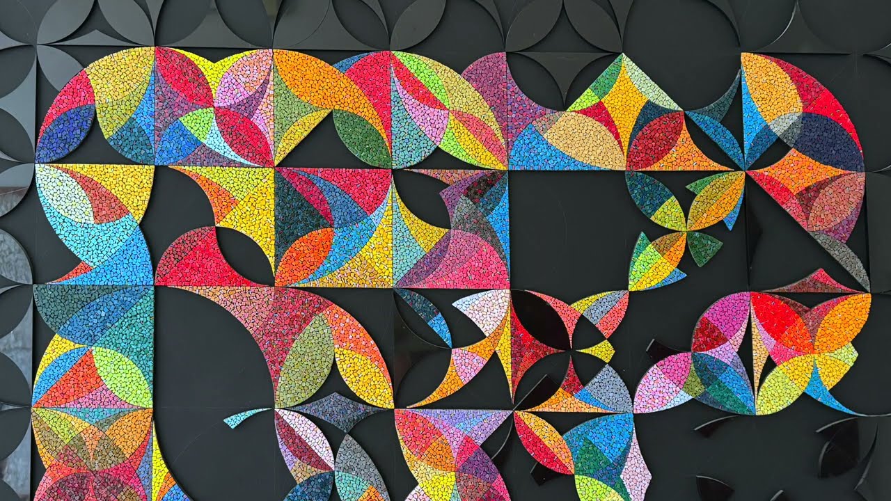 La Scuola Mosaicisti del Friuli di Spilimbergo con la musica di Entzücklika