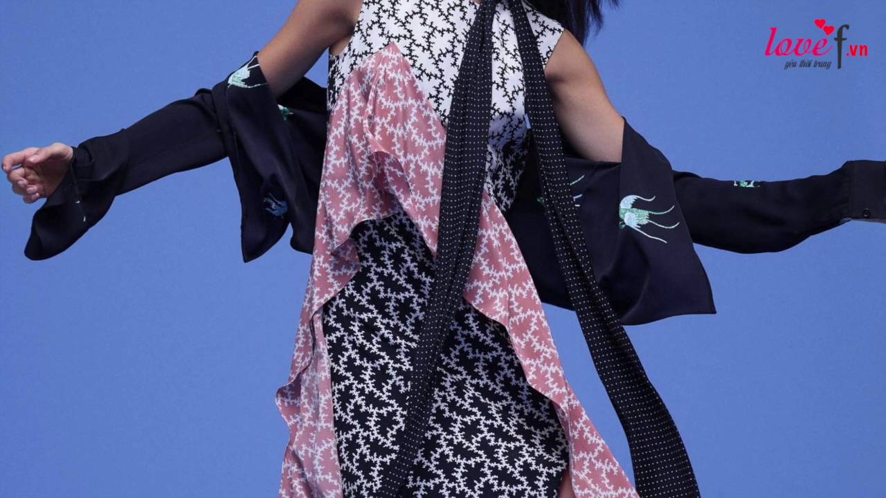 Diane von Furstenberg | SPRING 2017 - New York Fashion Week