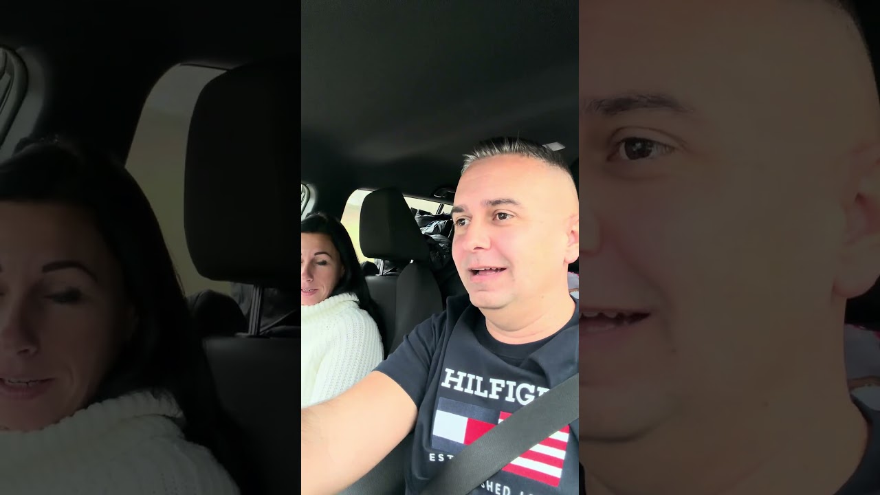 Verstanul&aacute;s a kocsiba ❤️❤️❤️😂😂😂