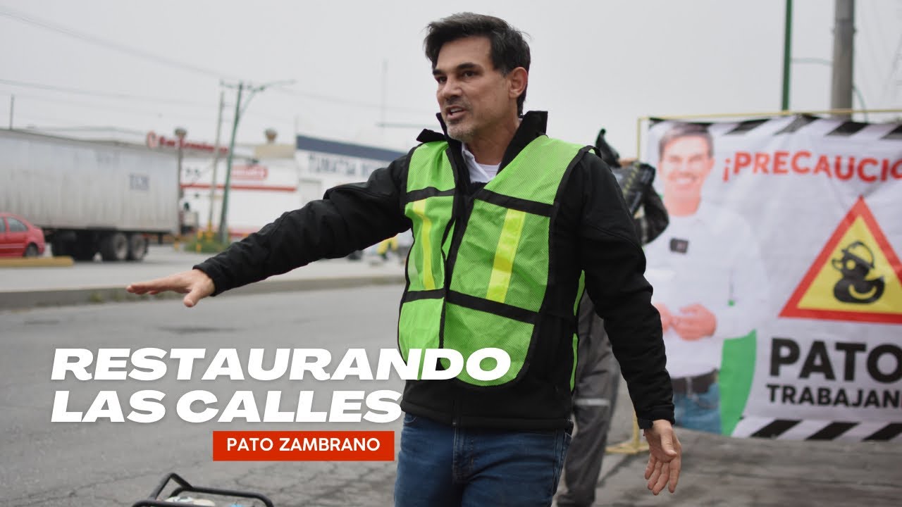 Restaurando calles. Tapando baches en Monterrey. Pato Zambrano