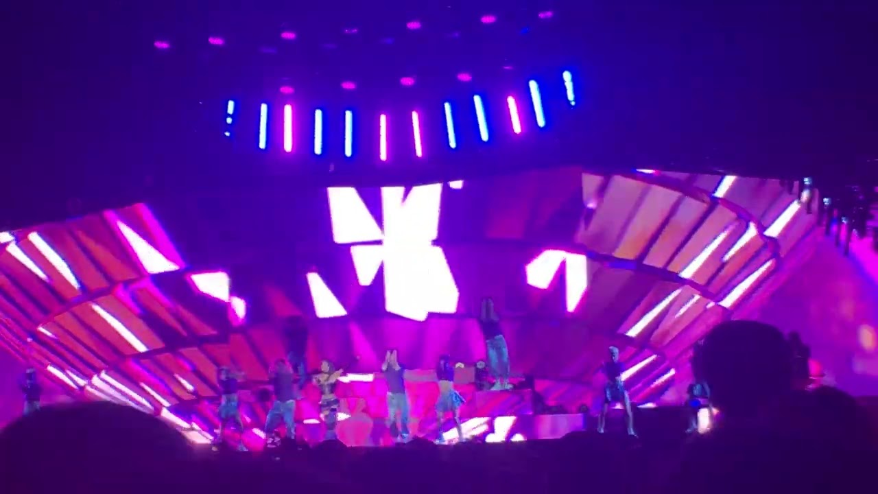 Te Quiero Más - Tini en Uruguay