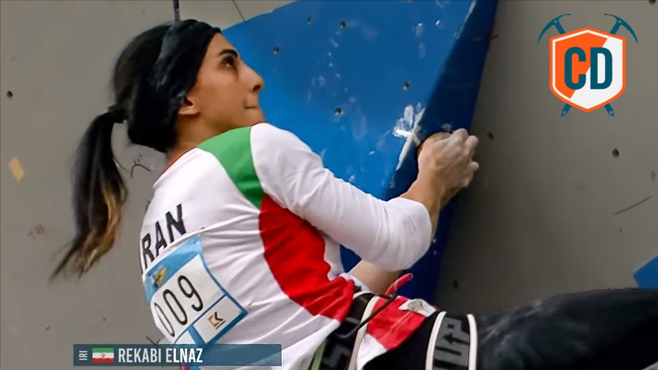 Iranian Climber Elnaz Rekabi Arrives Back In Tehran After Competing Without A Hijab - UPDATED