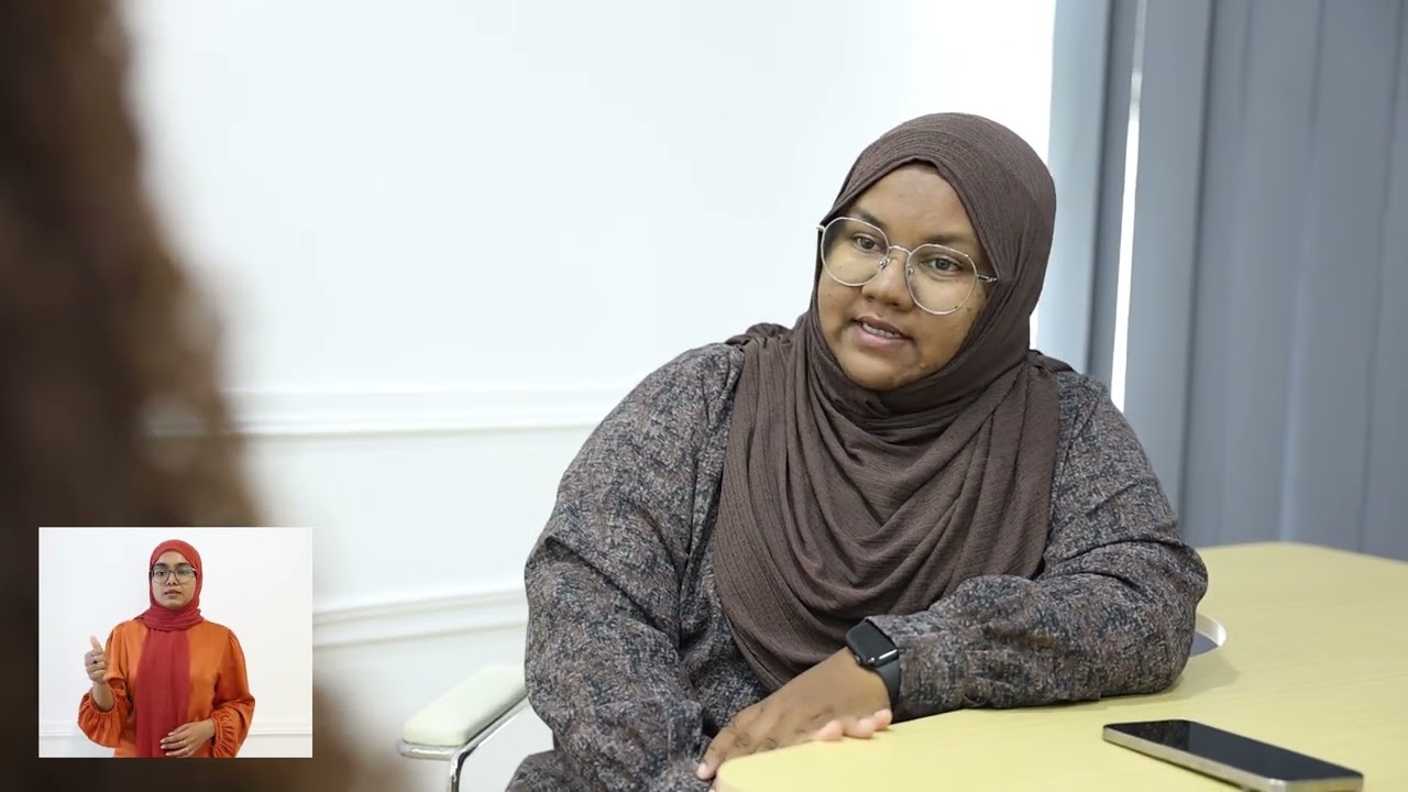 ސޯޝަލް ވާކަރ ޝަމާޢު