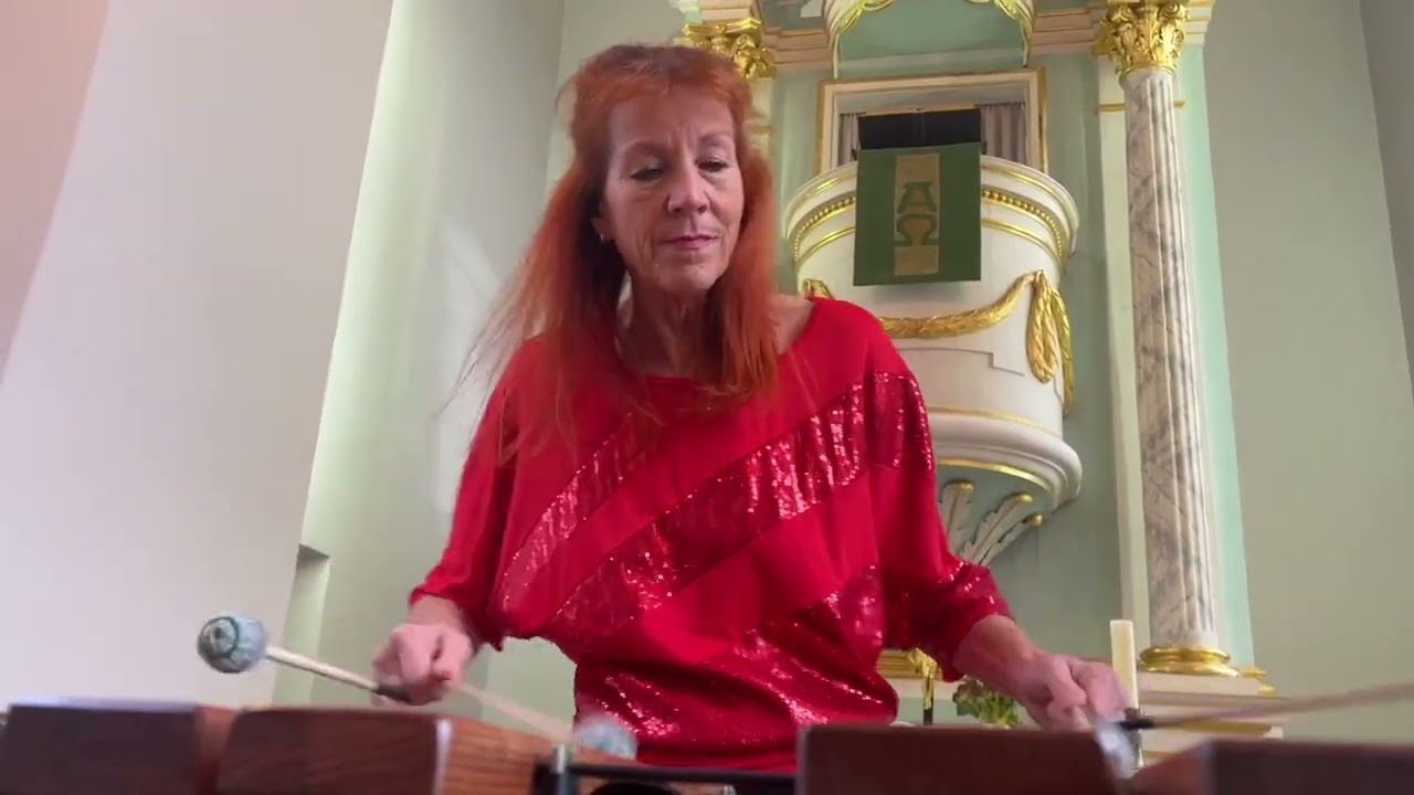 Babette Haag - #6 Klingender Adventskalender 2025  T&uuml;rchen 6 - Ivan Trevino 