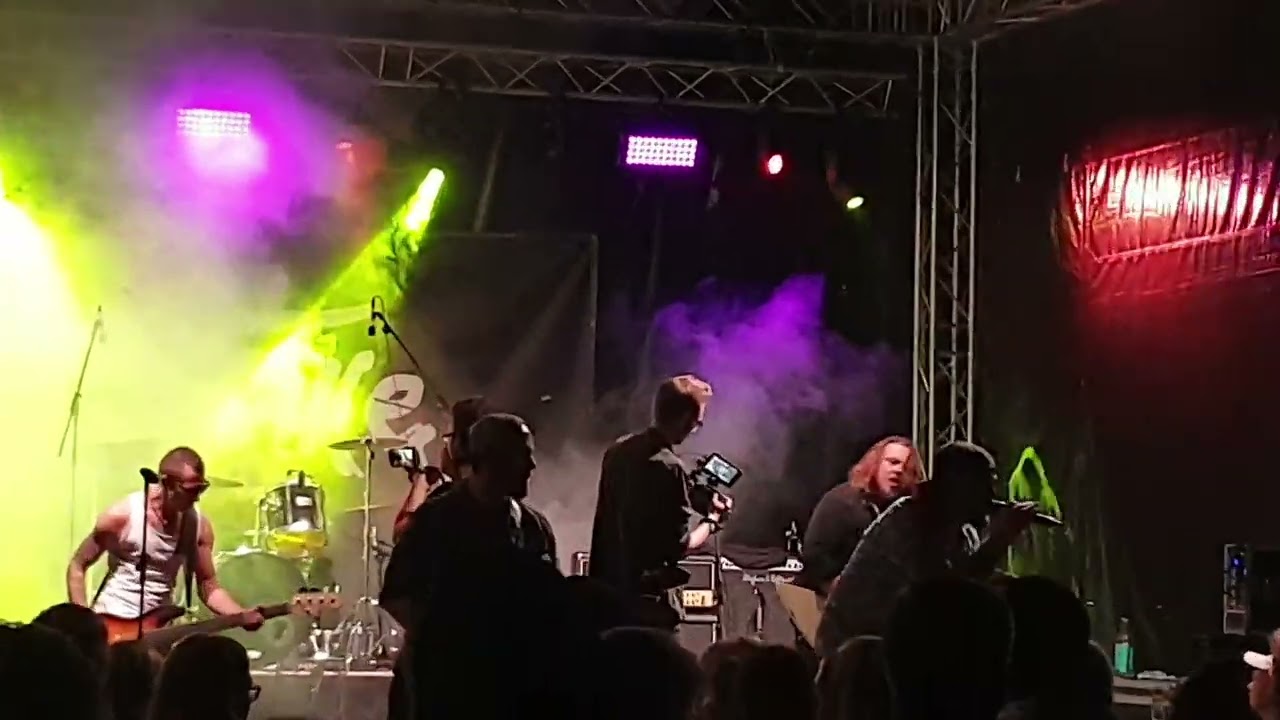 AnneTheke. / JaJaJa /  12.tes Bandfestival Bargfeld-Stegen / 27.08.22
