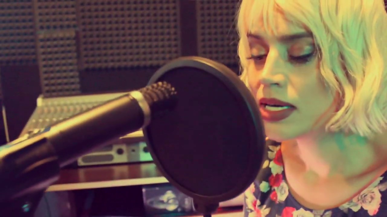 Fatma Baba - Üzülmedin Mi  (Misafir Odası)