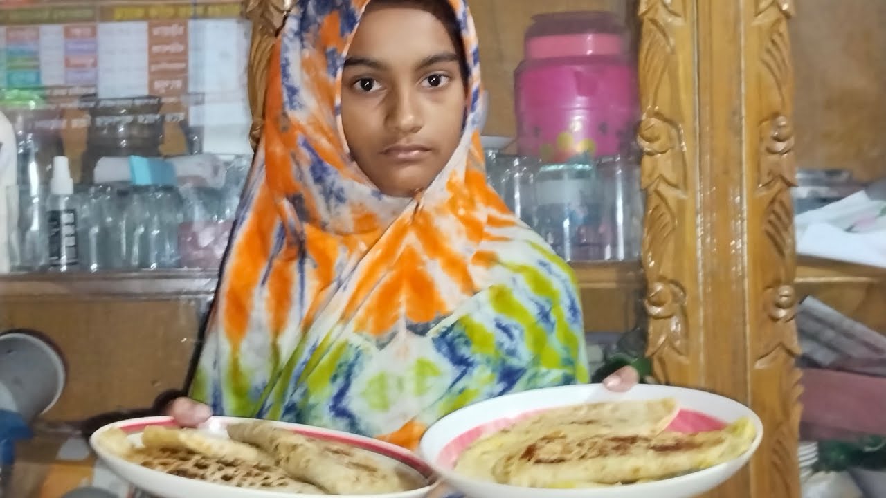 আজকে আবারো ইফতারিতে কিমা পরোটা বানালাম 