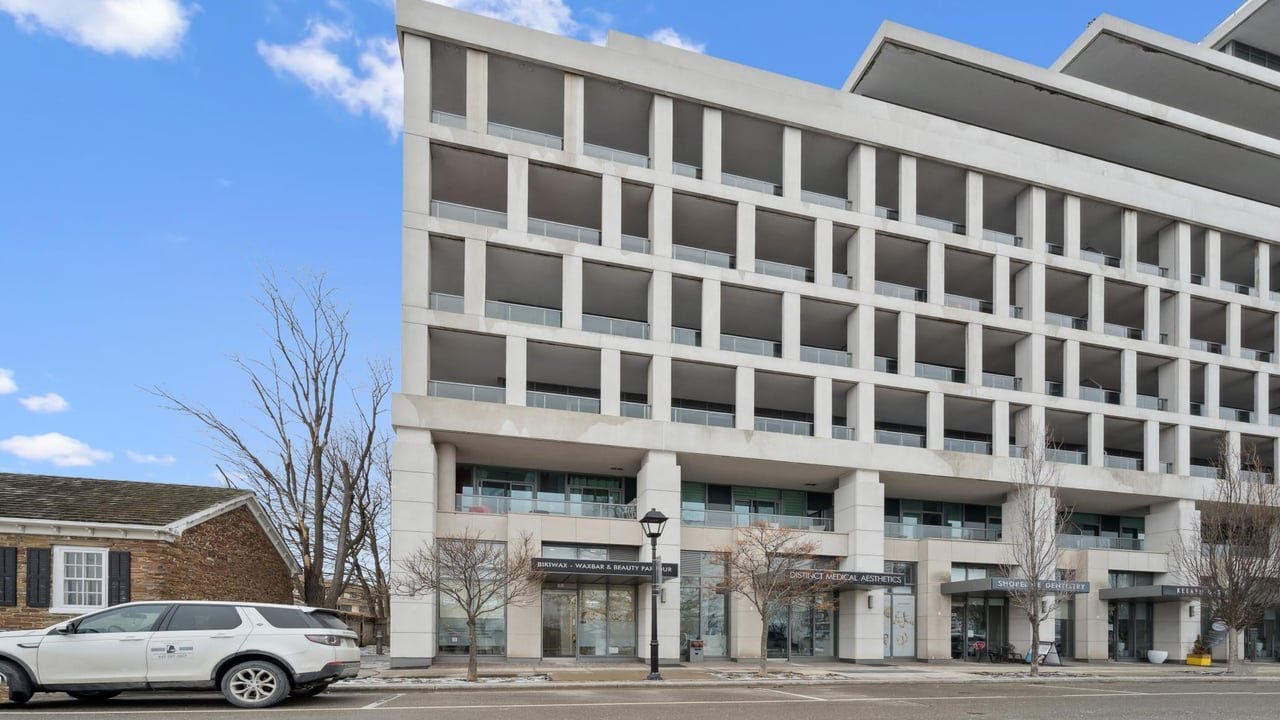 11 Bronte Rd, Oakville, ON