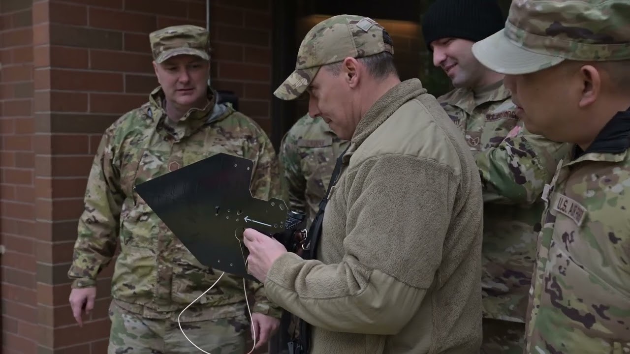194th Communications Squadron demonstrates direction finding
