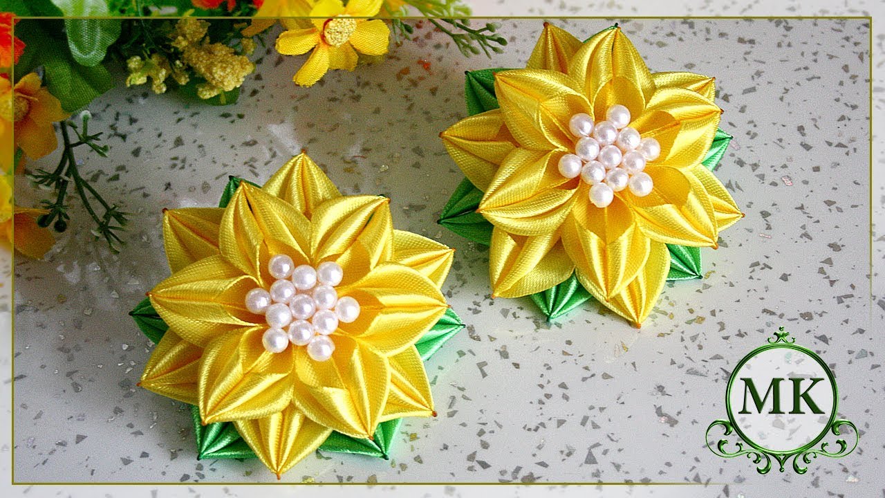 Цветы из узкой ленты шириной 1,2 см. МК. Канзаши. / DIY. Kanzashi. Ribbon flowers.