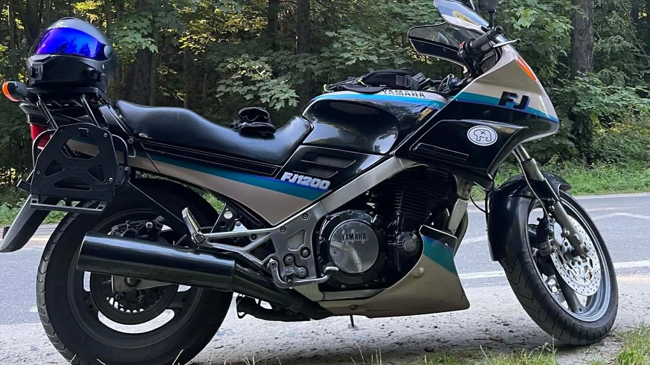 Yamaha FJ1200: czyszczenie i serwis gaźników. 