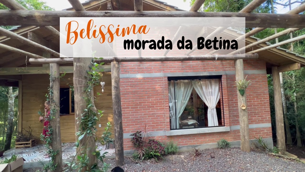 A CASA NO MEIO DO MATO DA BETINA