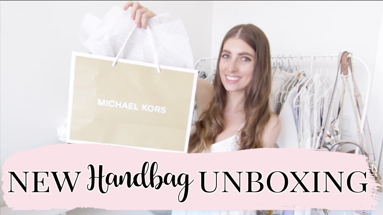 NEW HANDBAG UNBOXING & What's in my bag! // Lauren Dumonceau
