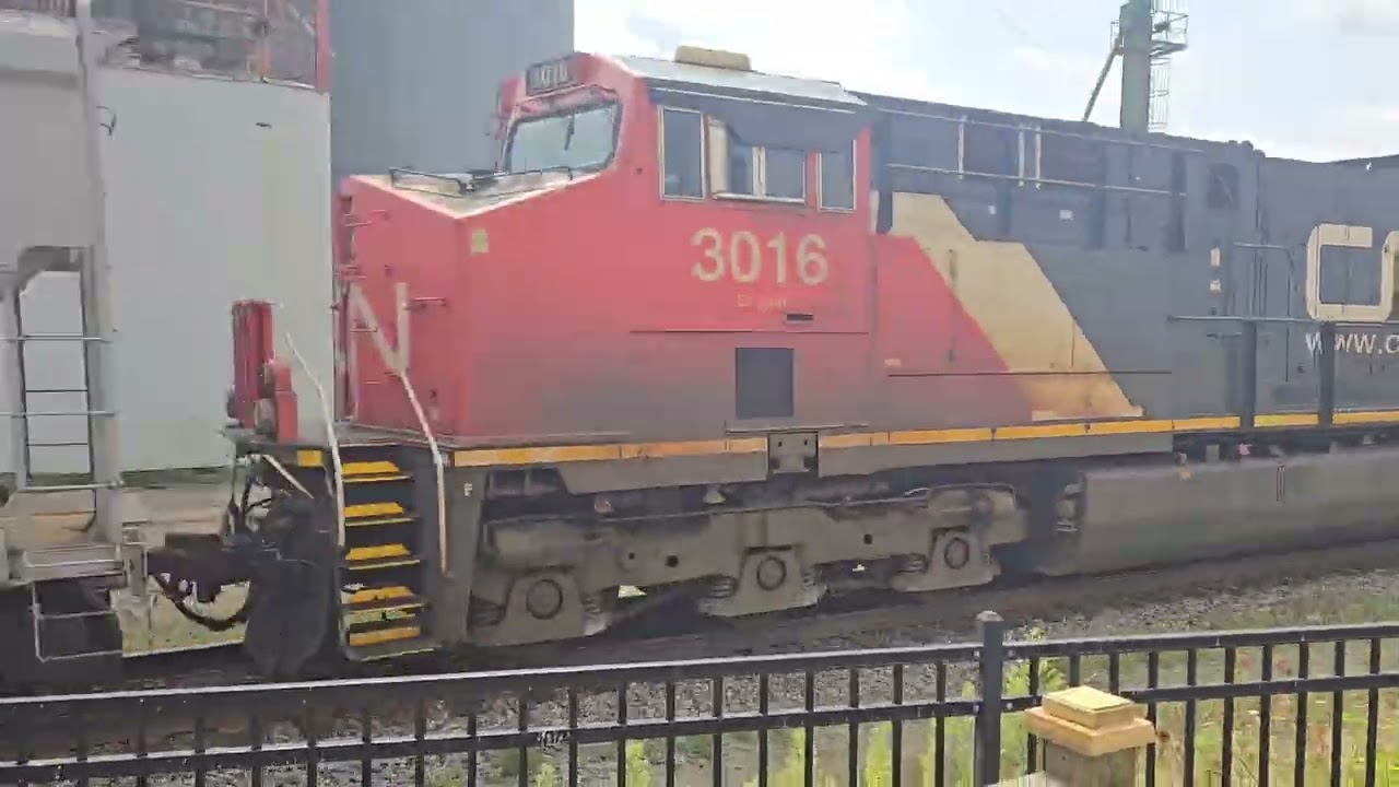 Best Trains of 2024. Heritage Units + More :)