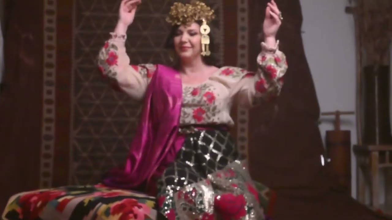TRADITIONAL MUSE - ZEIȚA MĂRȚIȘOR