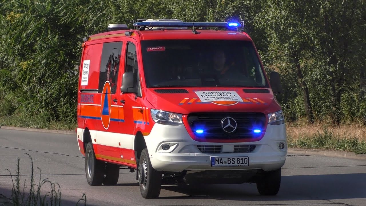 [GROẞBRAND IN MANNHEIM] Einsatzfahrten von Feuerwehr und Rettungsdienst zum Großbrand in Mannheim
