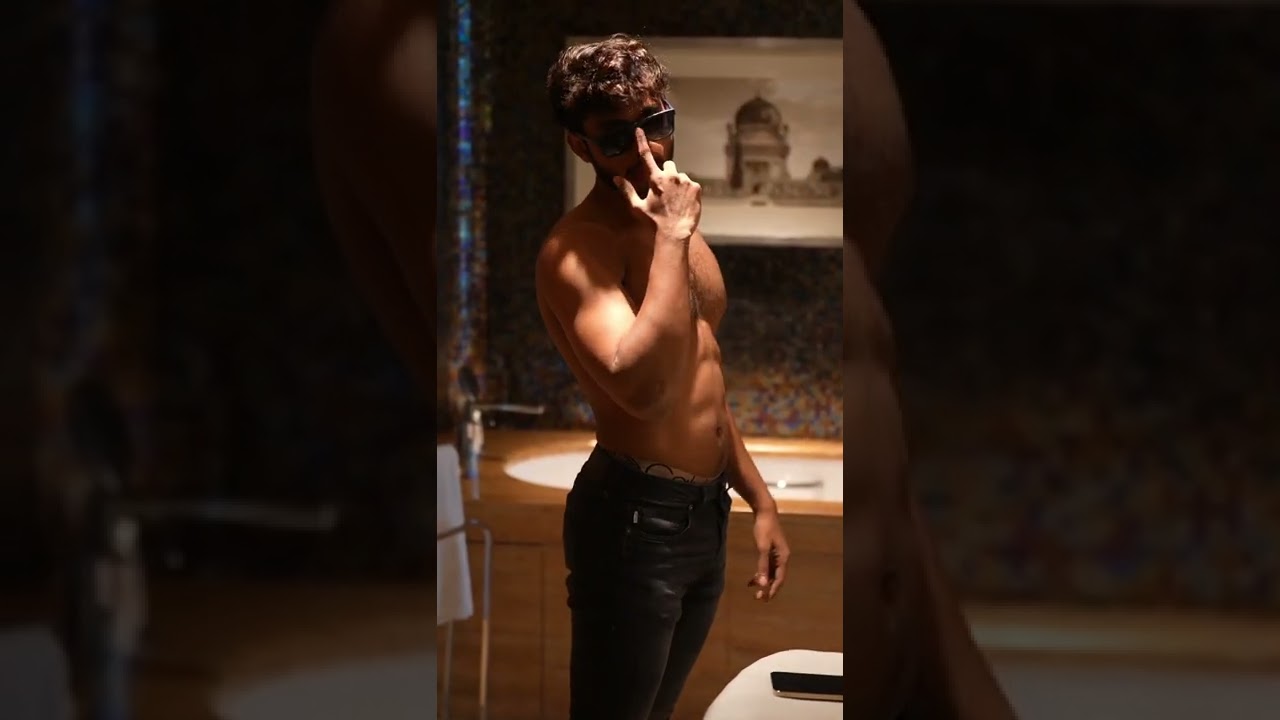 Just a 23y guy having fun wearing glasses