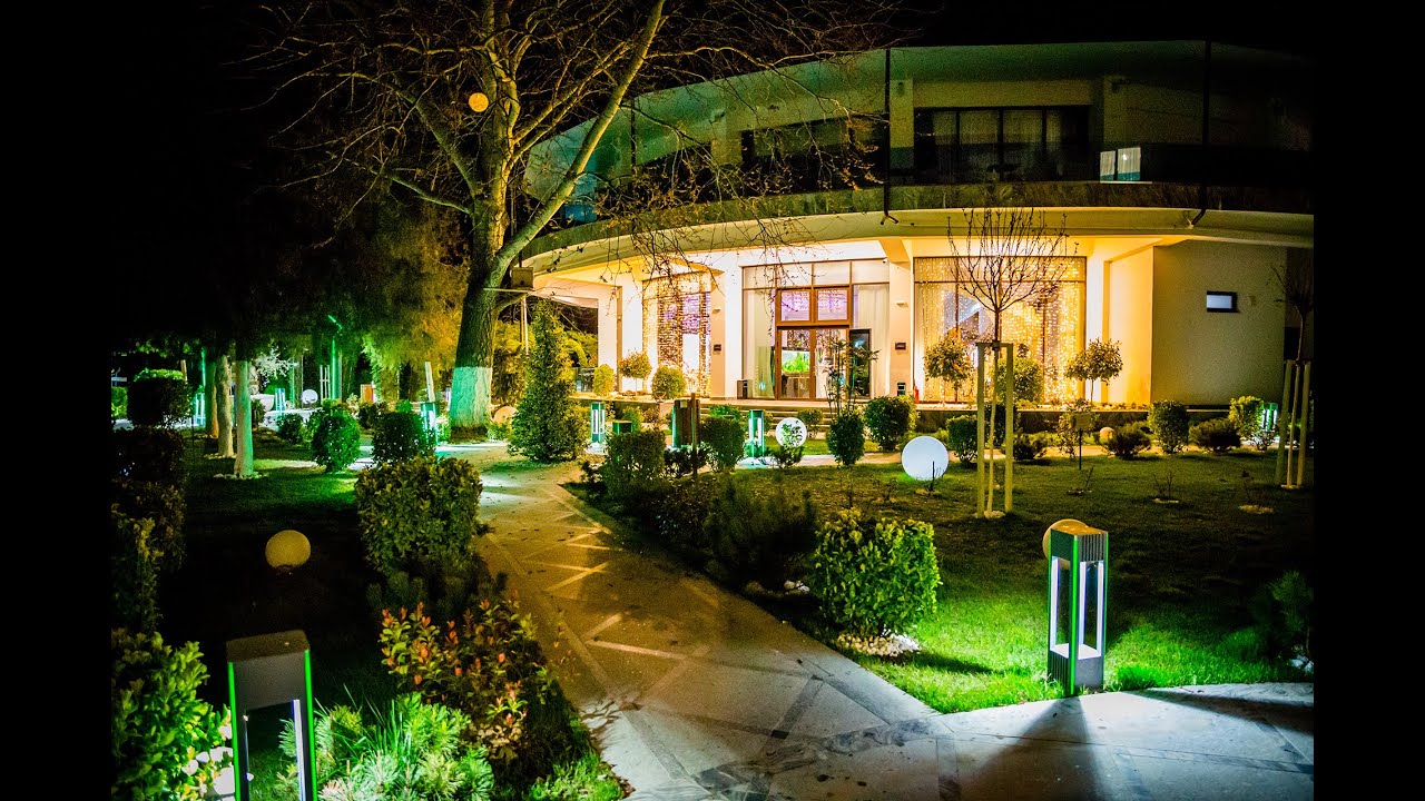 Restaurant Lebada Luxury Resort & Spa 5* - Delta Dunarii 2023