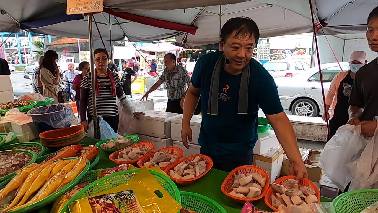 黃鰭鮪魚沒人識貨隨便賣-興爸客海鮮叫賣拍賣高雄蚵仔寮漁港106