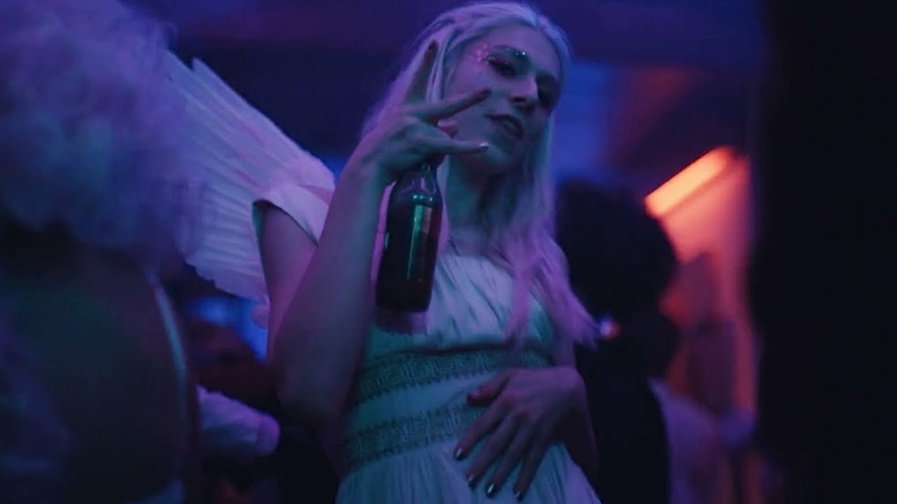 Calvin Harris- I’m not alone (slowed & reverb)