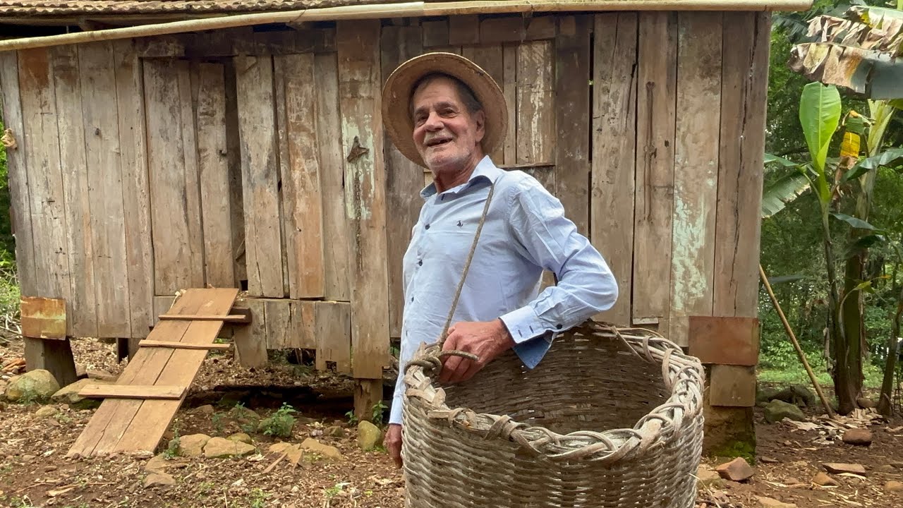 SOU ANTIGÃO E SIMPLÃO MAS…- OSCAR SANTOCHI ITA SC