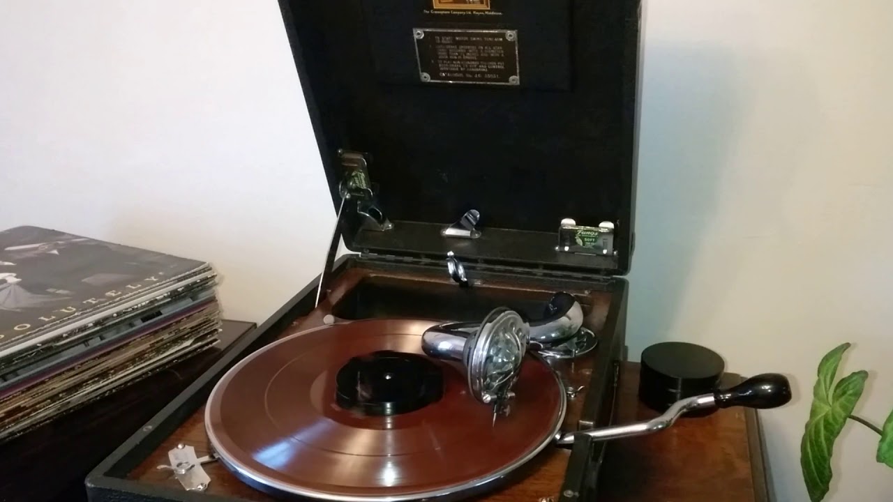 EN-10 By The Sycamore Tree / An Ev'ning In Caroline - Durium Dance Band - HMV 102D MOS Durium 78rpm