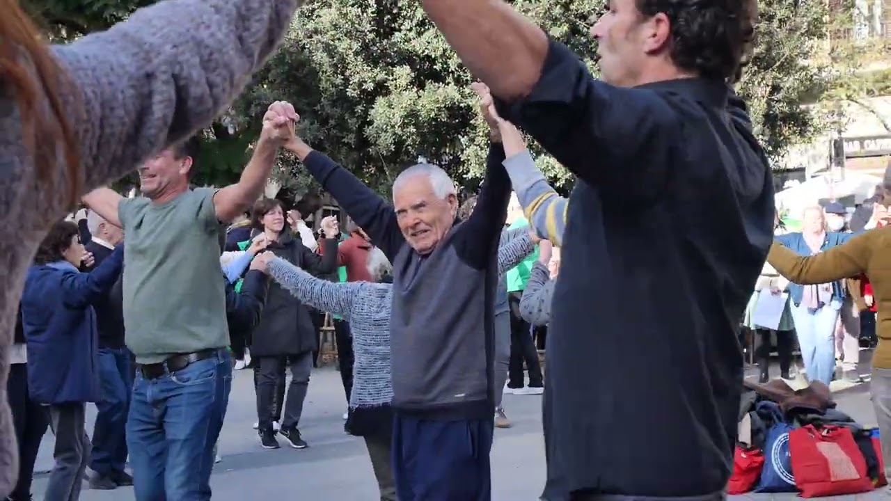2024(14/01). COBLA SANT JORDI CIUTAT DE BARCELONA A LA FESTA MAJOR DE SANT ANTONI. BARCELONA.