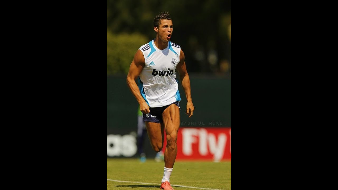 TOP 10 STRONGEST FOOTBALL PLAYERS IN THE WORLD