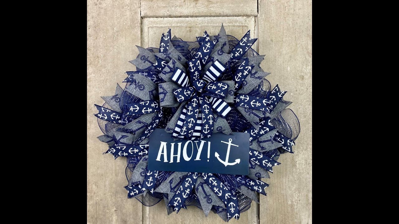 How to make a ruffle & pancake style deco mesh wreath - 