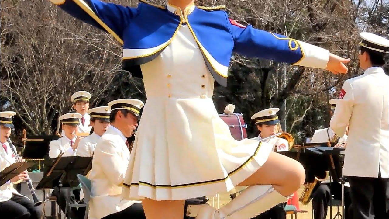神奈川県警察音楽隊カラーガードの皆さんの華麗な演舞② sugar song and bitter step