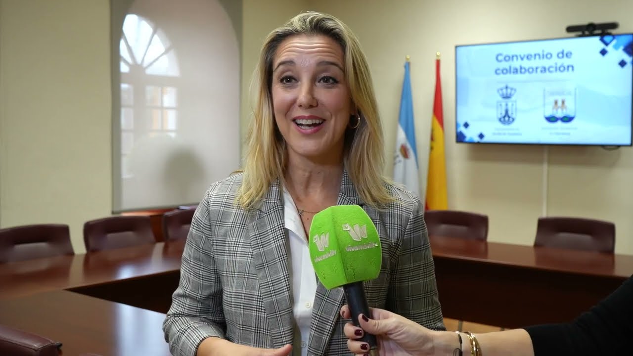El Ayuntamiento de Alcalá firma un convenio con la Asociación Alcalareña de Carnaval