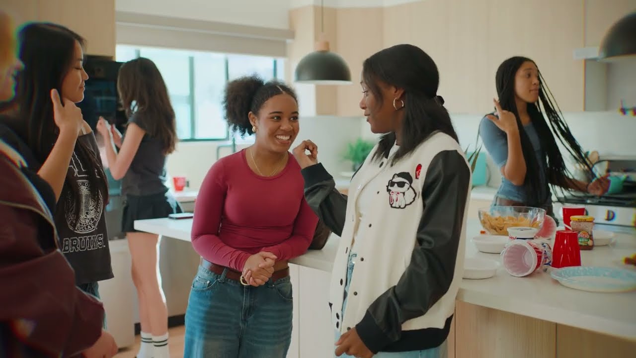 Kamaiya Da'Lise - Just Like Her [Official Video]