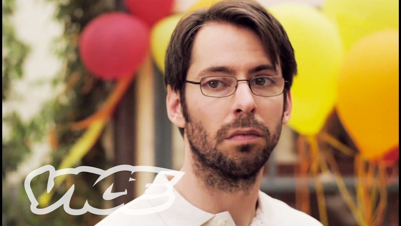 Leonard in Slow Motion: VICE Shorts