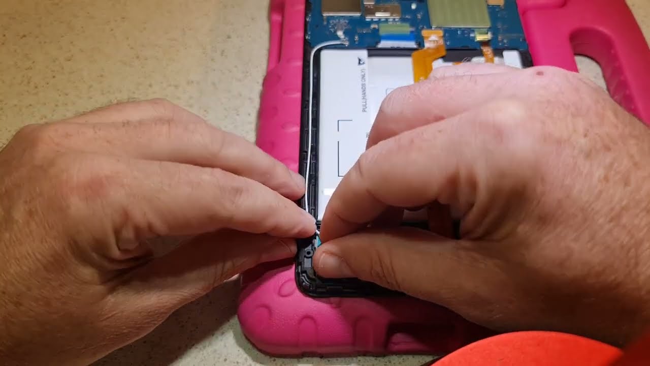 Samsung Galaxy Tab A 8.0 (2017) SM-T385 charging port replacement